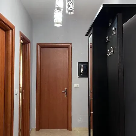 شقة Alexandra فلورا